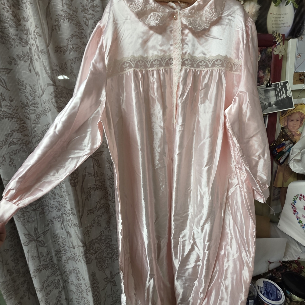 Luxurious Pink Satin Sleepwear Robe